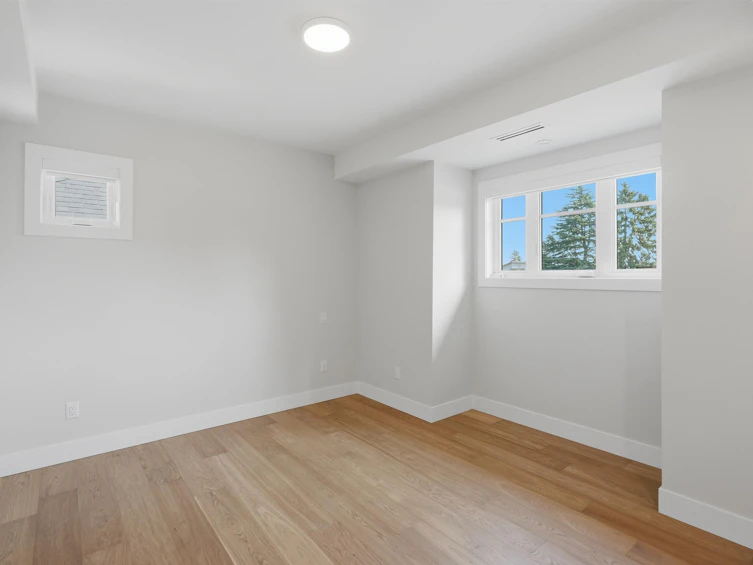 173 66a Street, Delta, BC, V4L 1M6 - 32