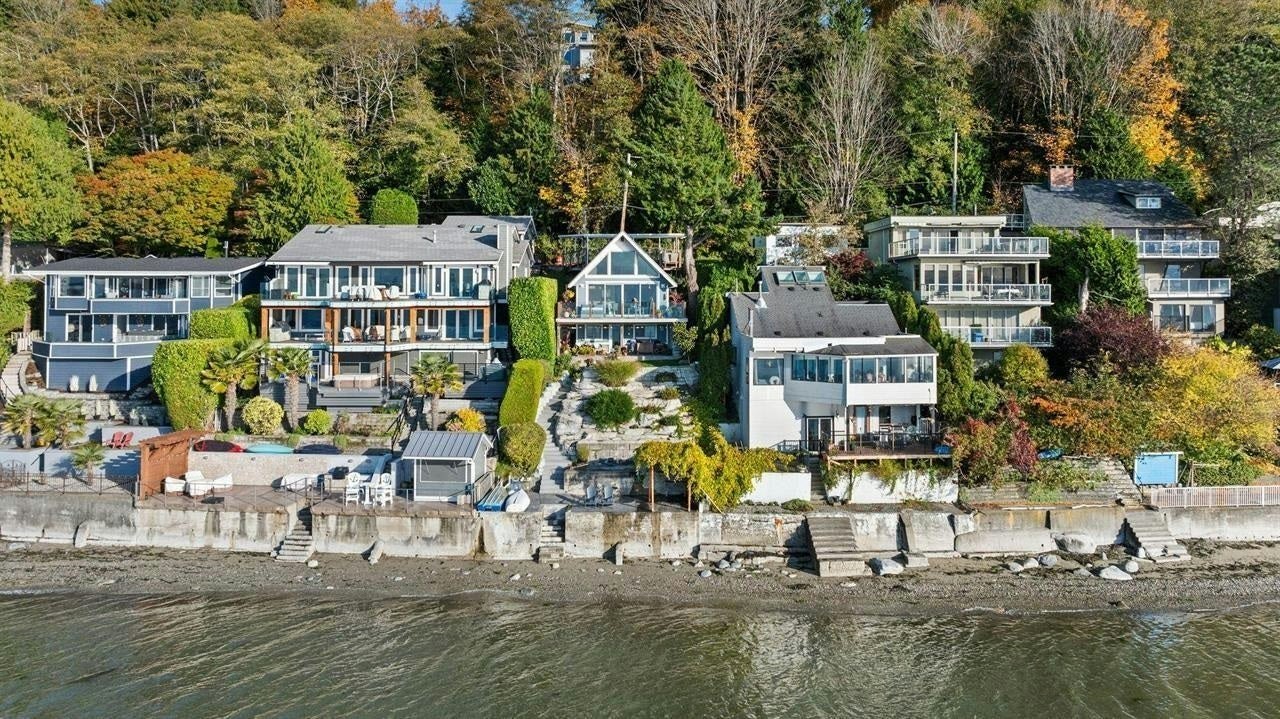 188 Tsawwassen Beach Road, Delta, BC, V4M 2J2 - 2