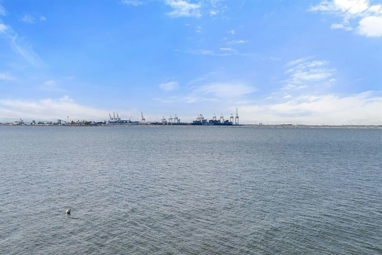 188 Tsawwassen Beach Road, Delta, BC, V4M 2J2 - 11