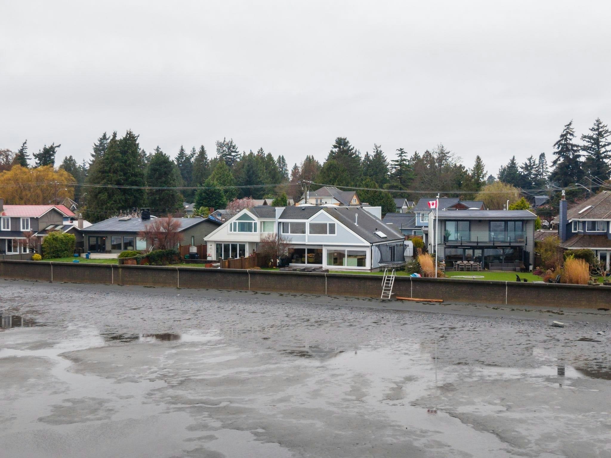 1584 Beach Grove Road, Delta, BC, V4L 1N6 - 34