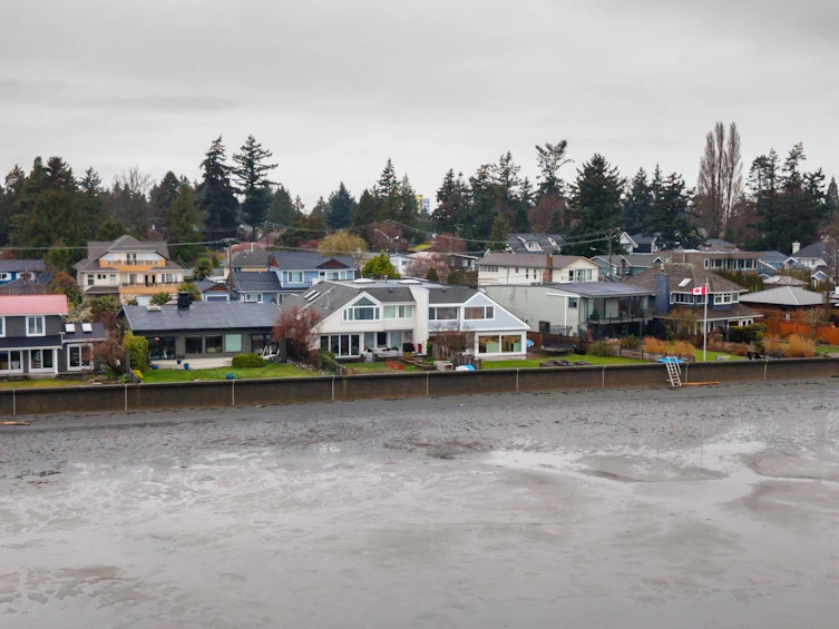 1584 Beach Grove Road, Delta, BC, V4L 1N6 - 2