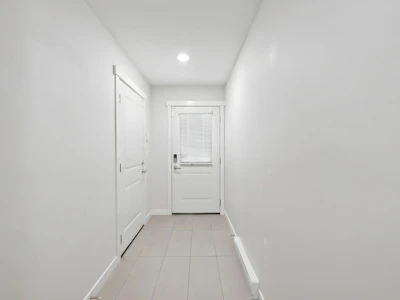 5551 Admiral 43 Way - 2