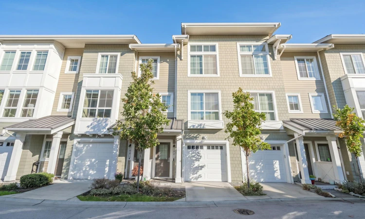 5551 Admiral 43 Way