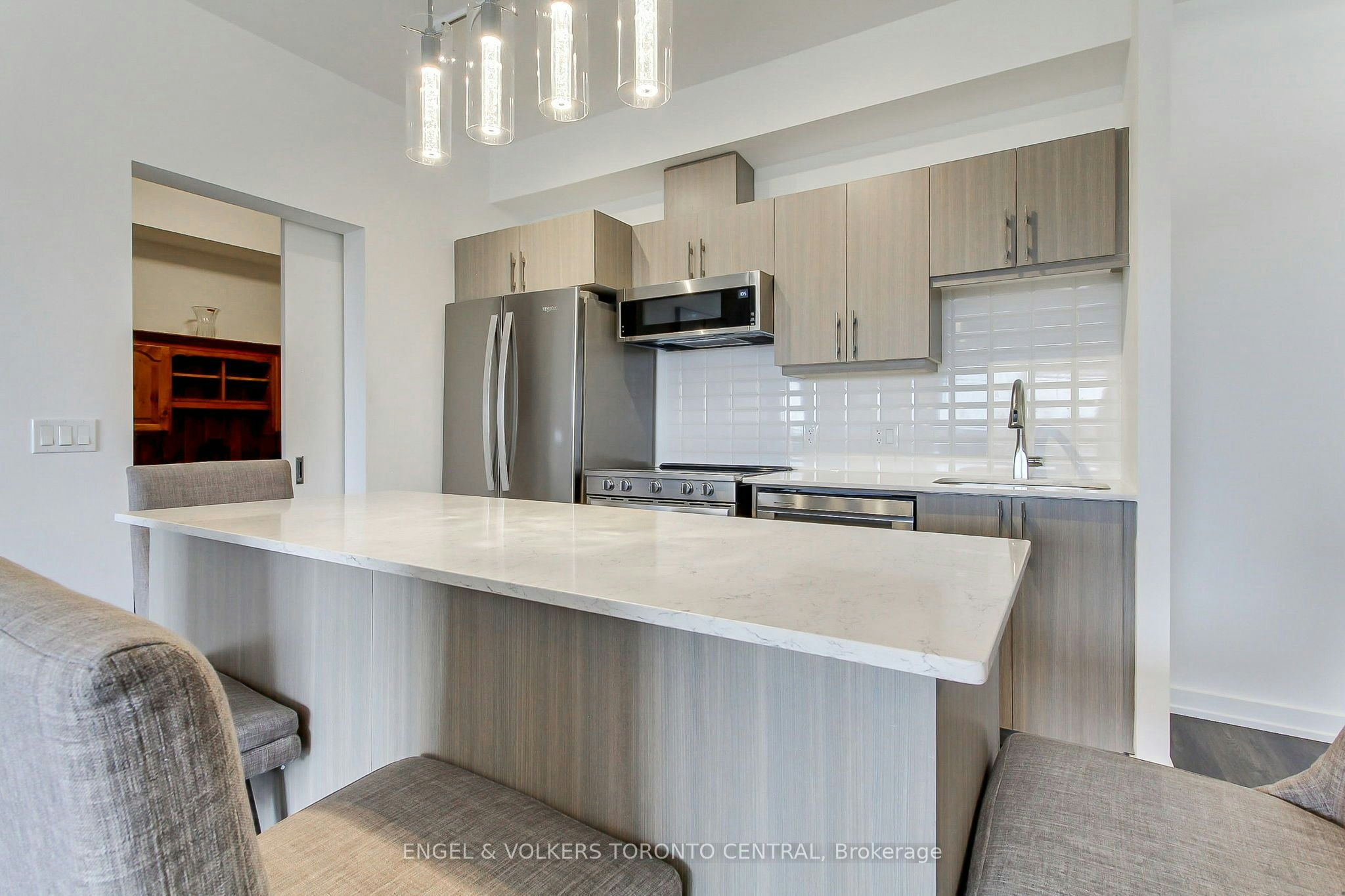 430 Essa 418 Road, Barrie, ON, L9J 0M1 - 8