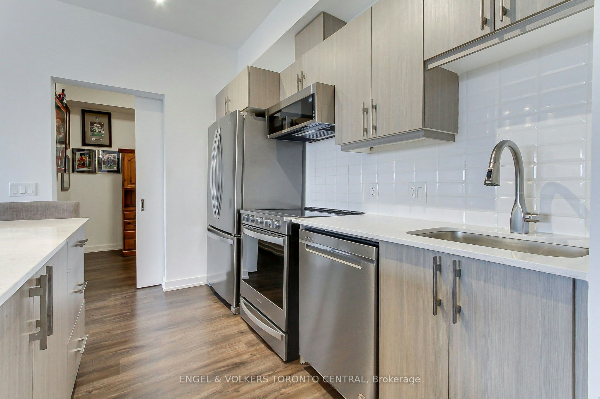 430 Essa 418 Road, Barrie, ON, L9J 0M1 - 9