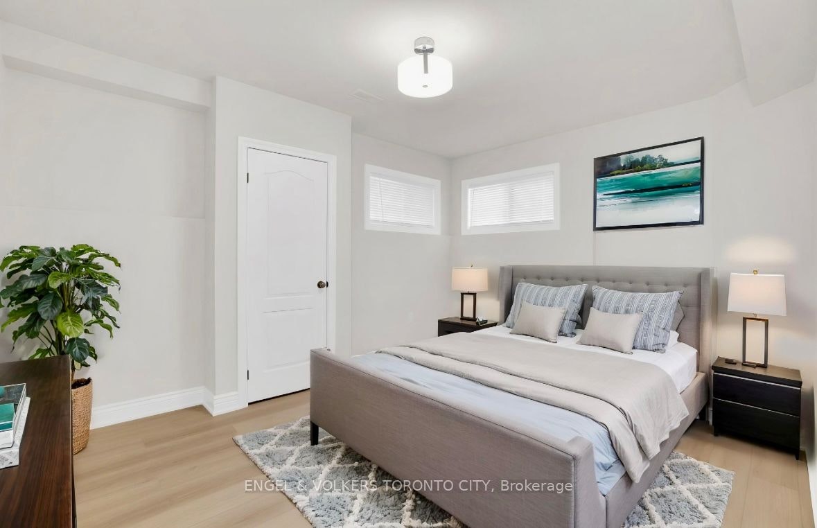 Lower-125 Sovereign's Gate, Barrie, ON, L4N 0Y9 - 9