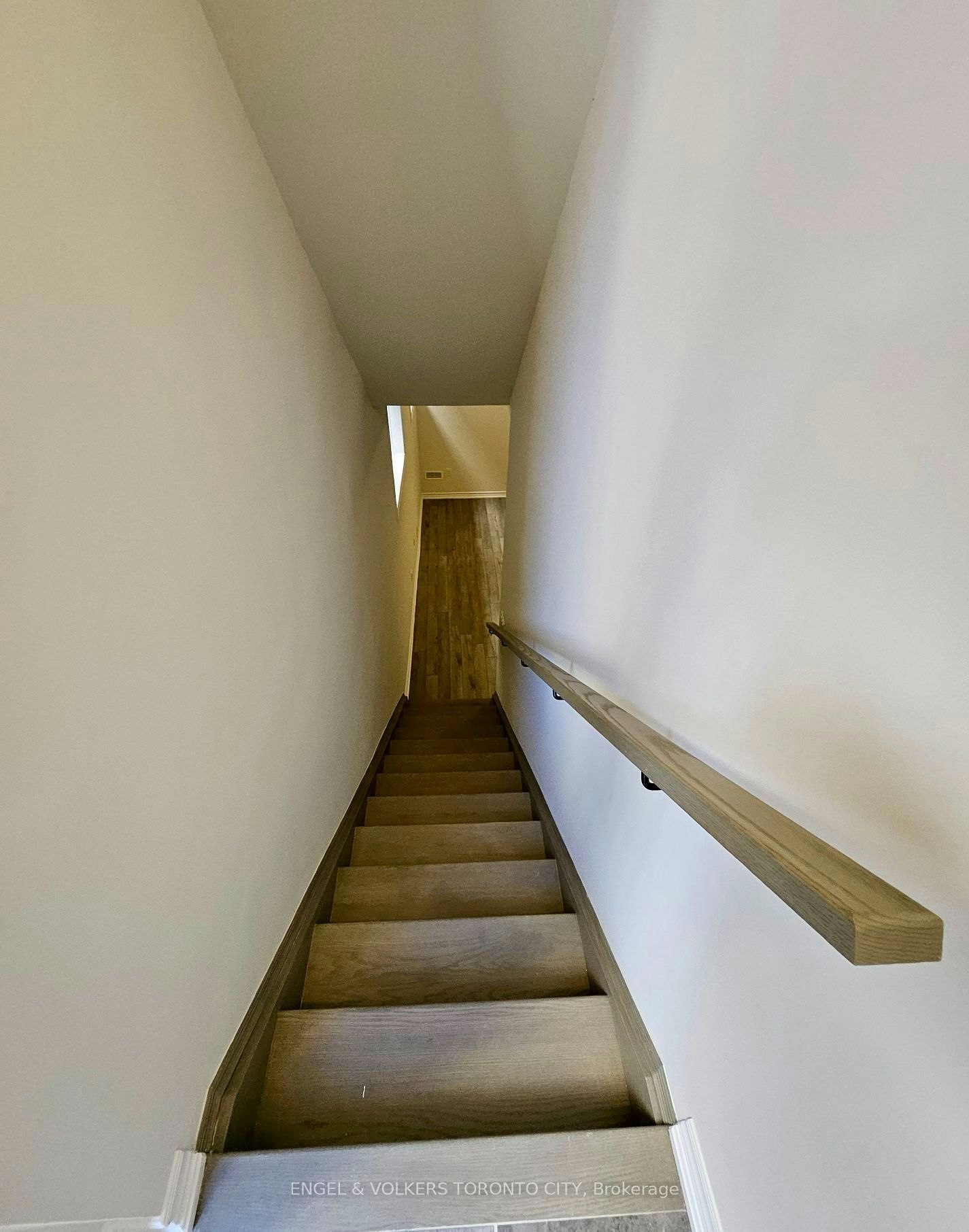 Bsmt-24 Ludlow Drive, Barrie, ON, L9S 2Z8 - 3