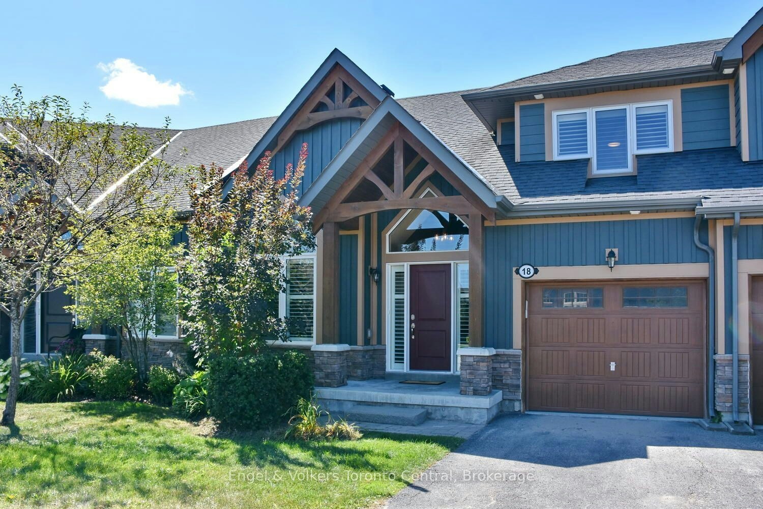 18 Robbie Way, Collingwood, ON, L9Y 0X5