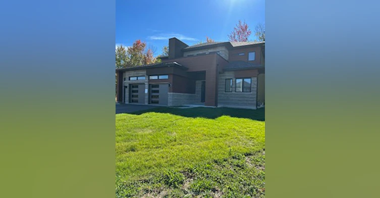 3062 Morningcoast Place, Severn, ON, L3V 8R2 - 3
