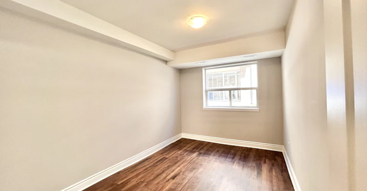 106-9 Thirty Third Street, Toronto, ON, M8W 3G7 - 5