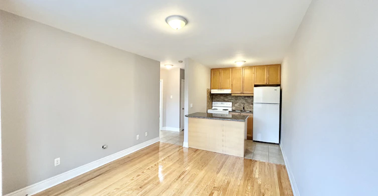 8-90 Twenty Fifth Street, Toronto, ON, M8V 3P9 - 3