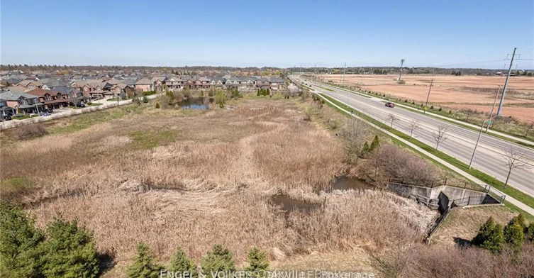 5327 Upper Middle 218 Road, Burlington, ON, L7L 0E9 - 37