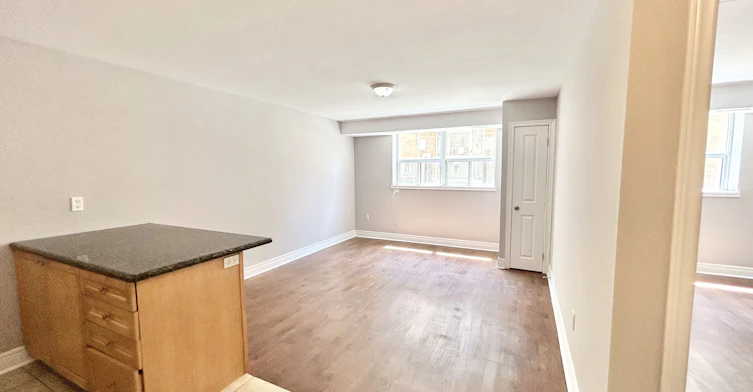 14-100 Twenty Fifth Street, Toronto, ON, M8V 3P9 - 2
