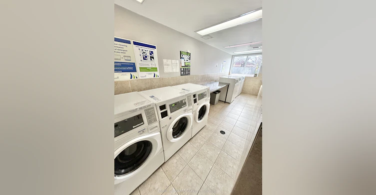 31-90 Twenty Fifth Street, Toronto, ON, M8V 3P9 - 7