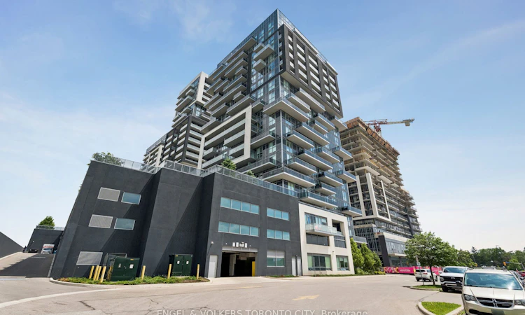 1404-2087 Fairview Street