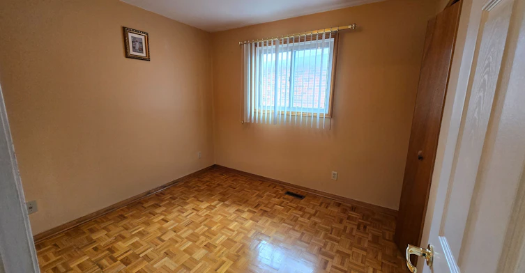 Main-59 Sawmill Road, Toronto, ON, M3L 2K3 - 16