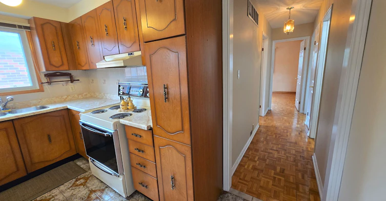 Main-59 Sawmill Road, Toronto, ON, M3L 2K3 - 5