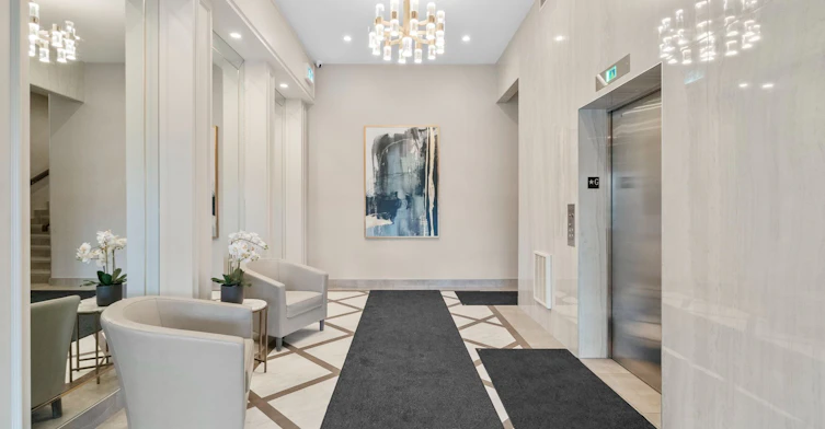 100 Bronte 416 Road, Oakville, ON, L6L 6L5 - 3