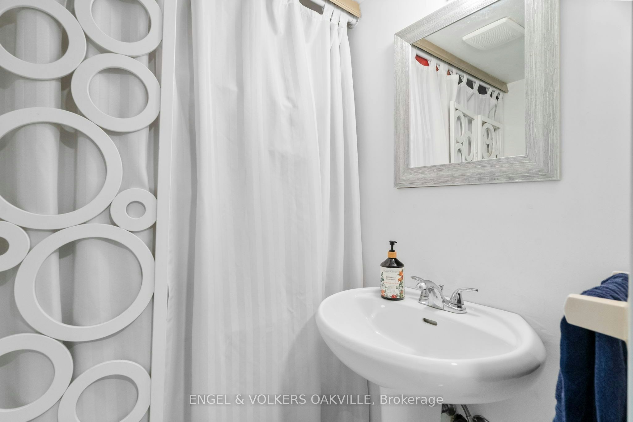 100 Bronte 416 Road, Oakville, ON, L6L 6L5 - 22