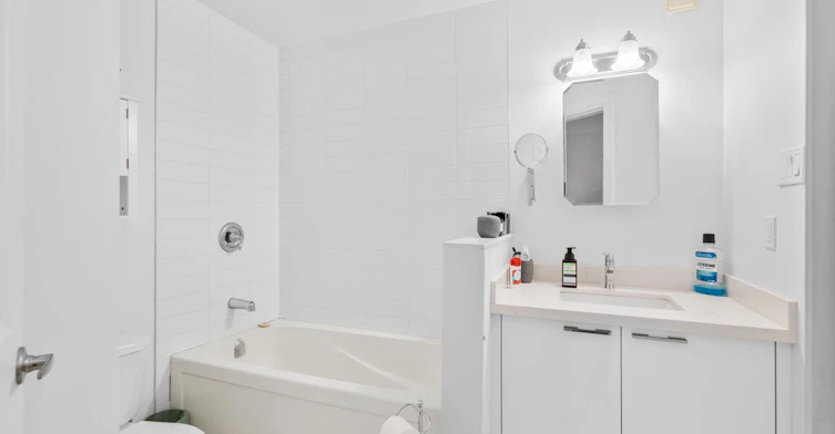 100 Bronte 416 Road, Oakville, ON, L6L 6L5 - 19