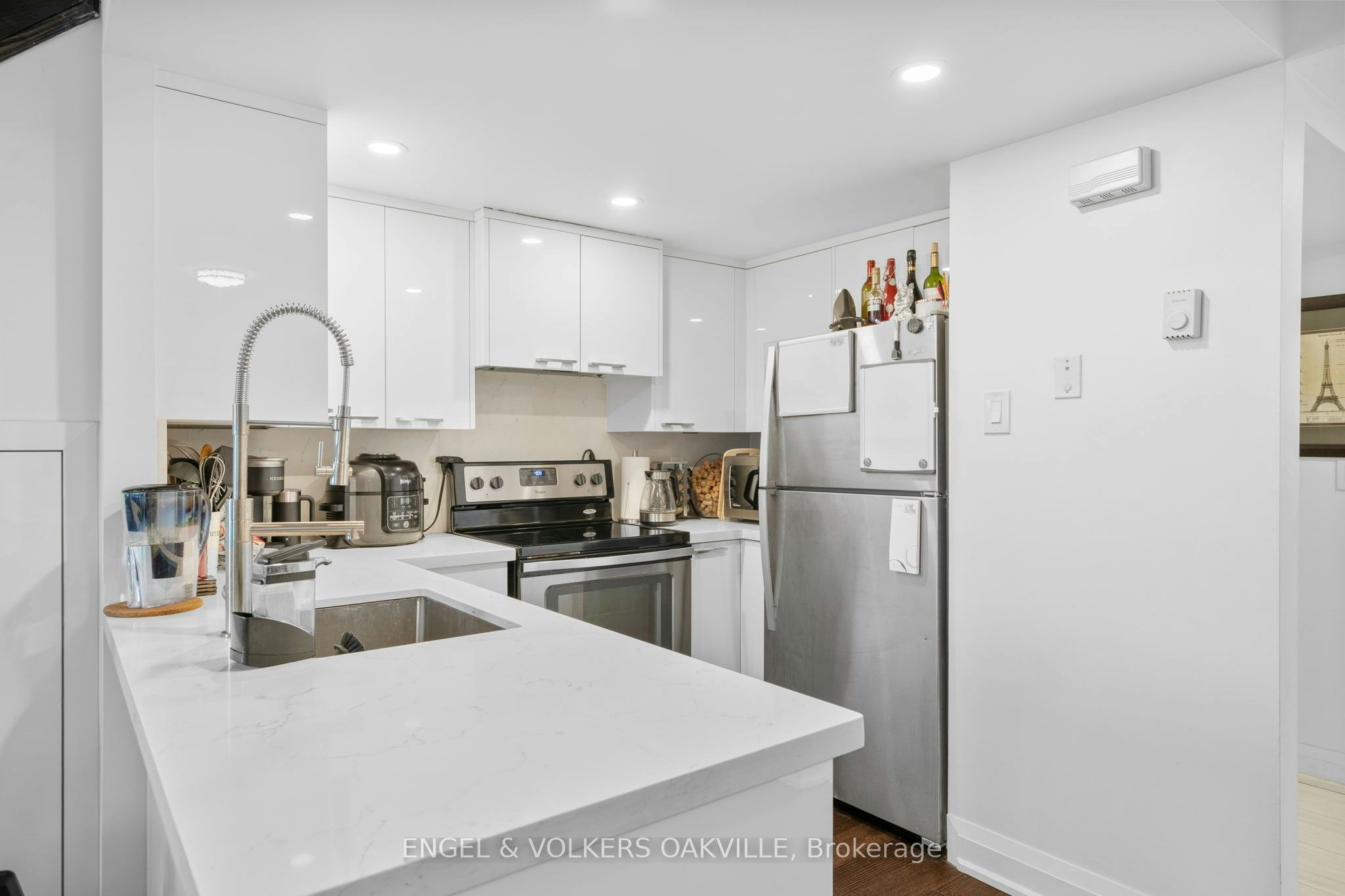 100 Bronte 416 Road, Oakville, ON, L6L 6L5 - 6