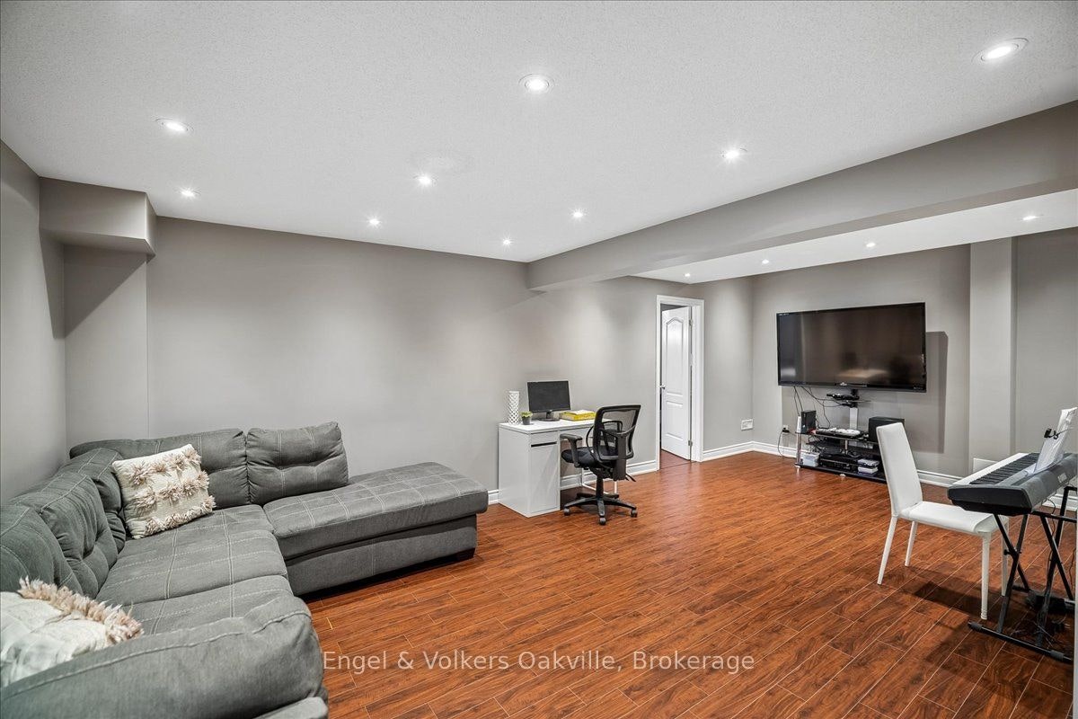 5113 Celebration Drive, Mississauga, ON, L5M 8B3 - 31