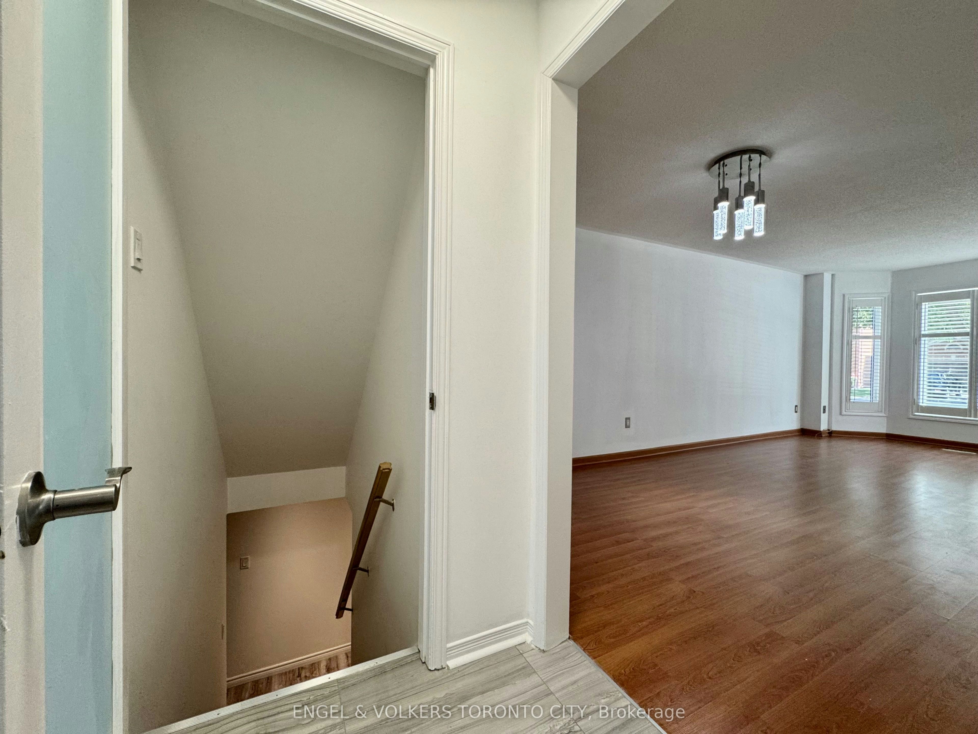 2052 Oak Bliss Crescent, Oakville, ON, L6M 3K4 - 20