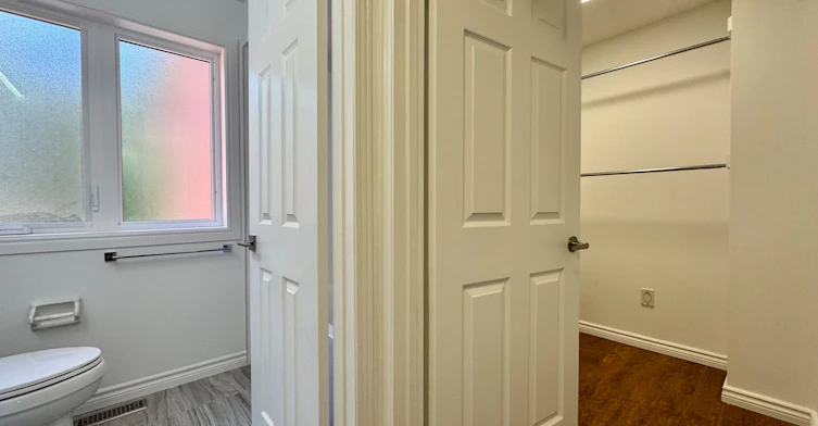 2052 Oak Bliss Crescent, Oakville, ON, L6M 3K4 - 10