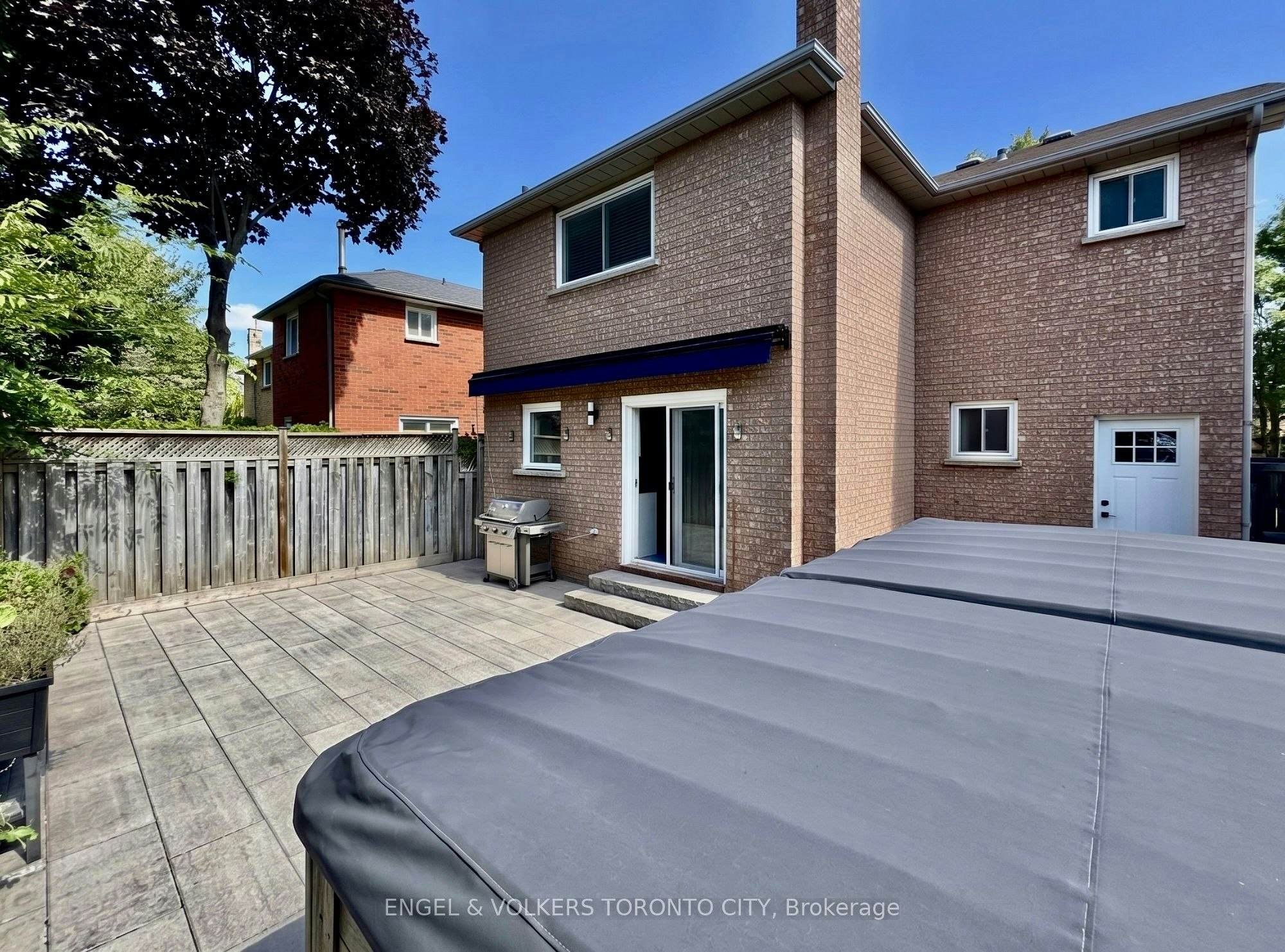 2052 Oak Bliss Crescent, Oakville, ON, L6M 3K4 - 25