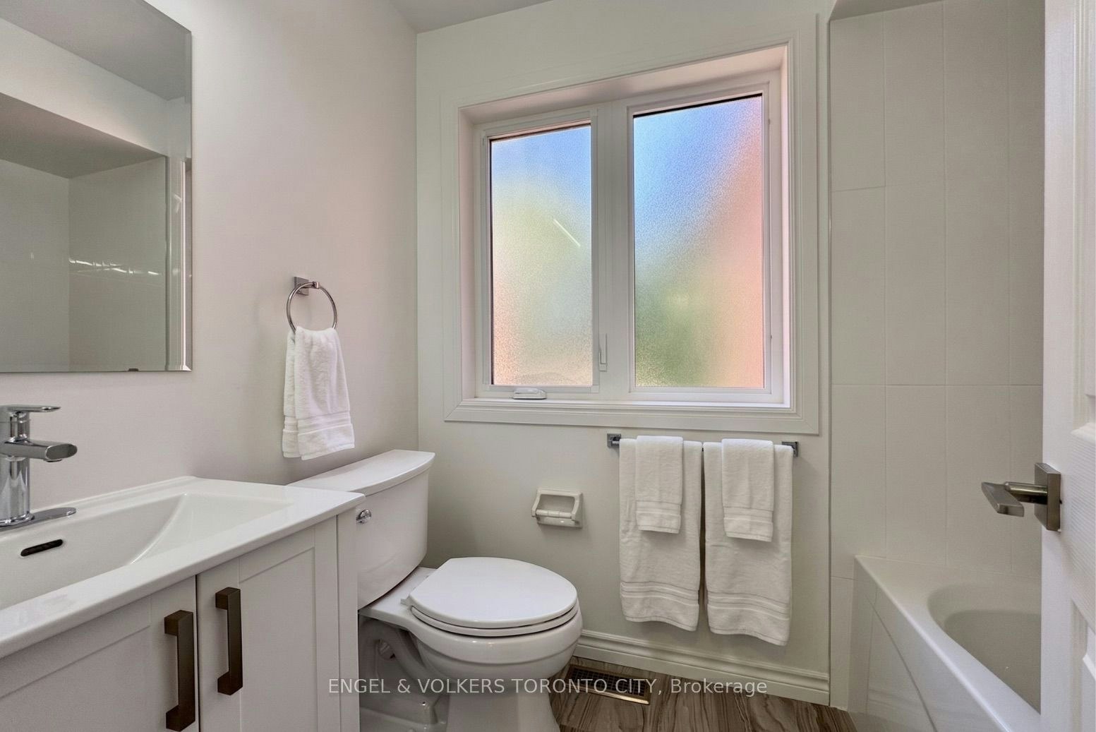 2052 Oak Bliss Crescent, Oakville, ON, L6M 3K4 - 11