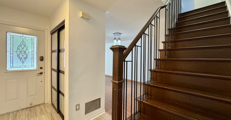 2052 Oak Bliss Crescent, Oakville, ON, L6M 3K4 - 8