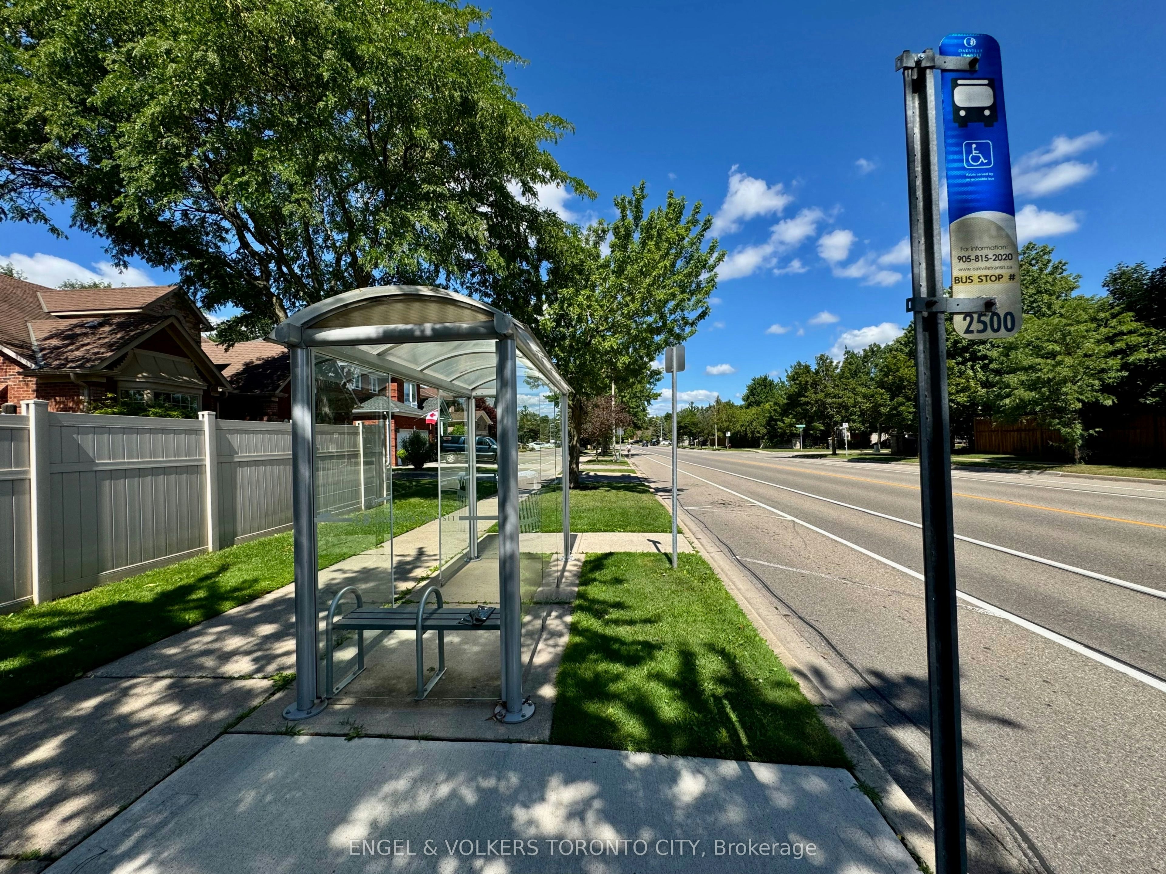 2052 Oak Bliss Crescent, Oakville, ON, L6M 3K4 - 28