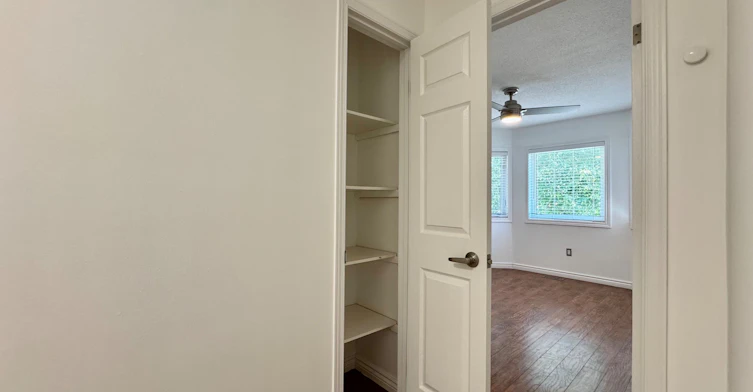 2052 Oak Bliss Crescent, Oakville, ON, L6M 3K4 - 17