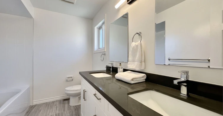2052 Oak Bliss Crescent, Oakville, ON, L6M 3K4 - 16
