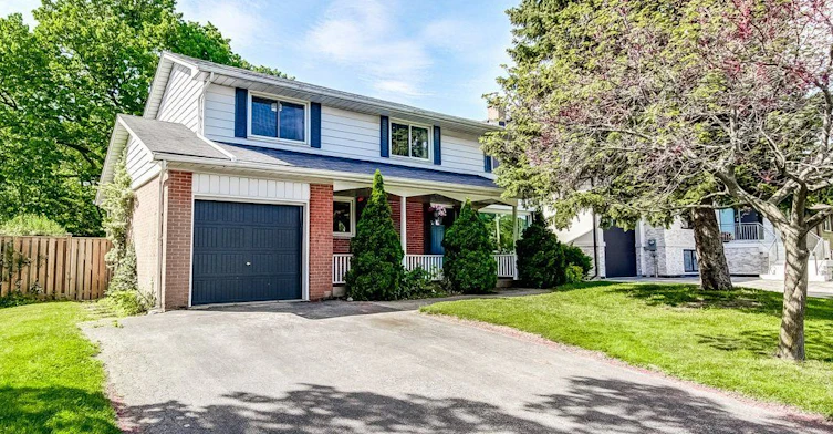 75 Ridge Drive, Oakville, ON, L6H 1B7 - 4