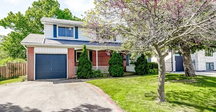 75 Ridge Drive, Oakville, ON, L6H 1B7 - 2