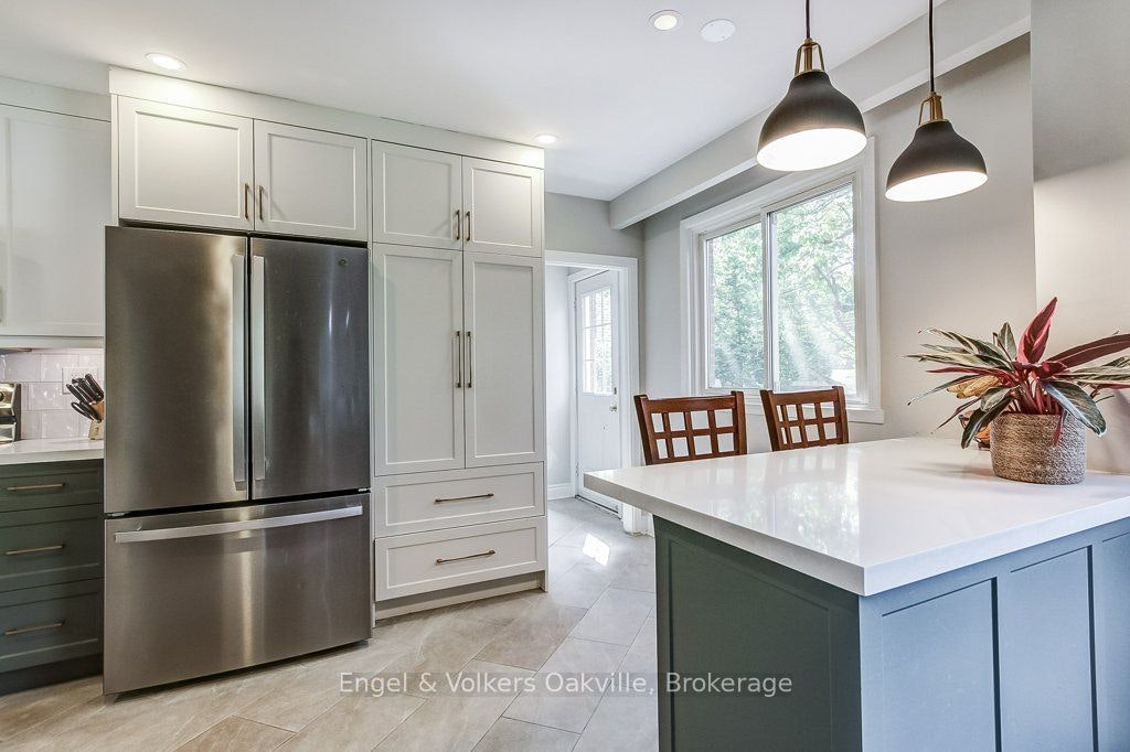 75 Ridge Drive, Oakville, ON, L6H 1B7 - 14