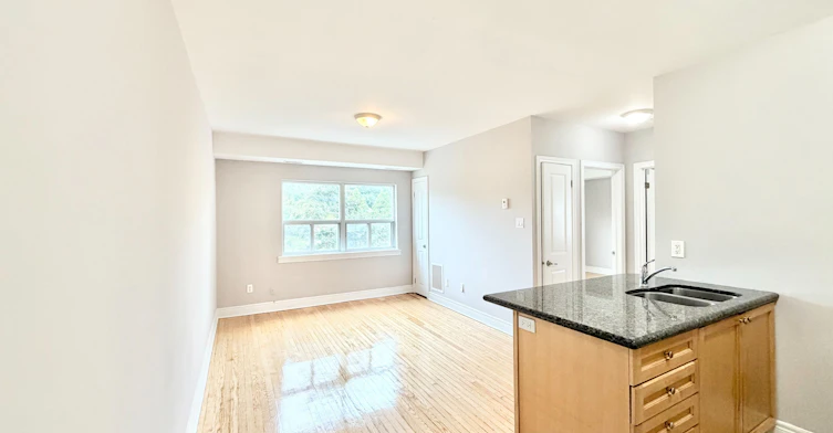 302-15 Thirty Third Street, Toronto, ON, M8W 3G7 - 2