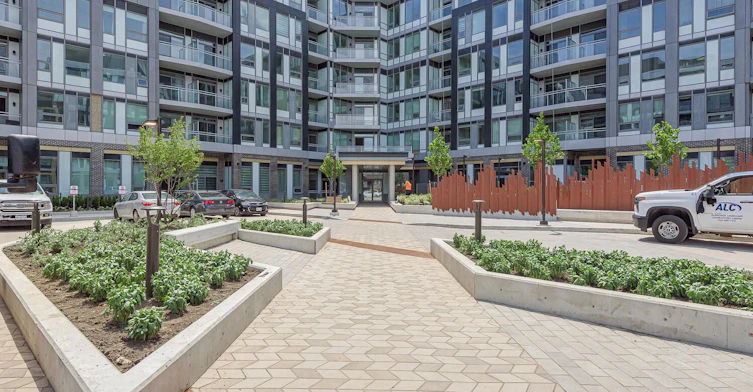 135-2501 Saw Whet Boulevard, Oakville, ON, L6M 5N2 - 3
