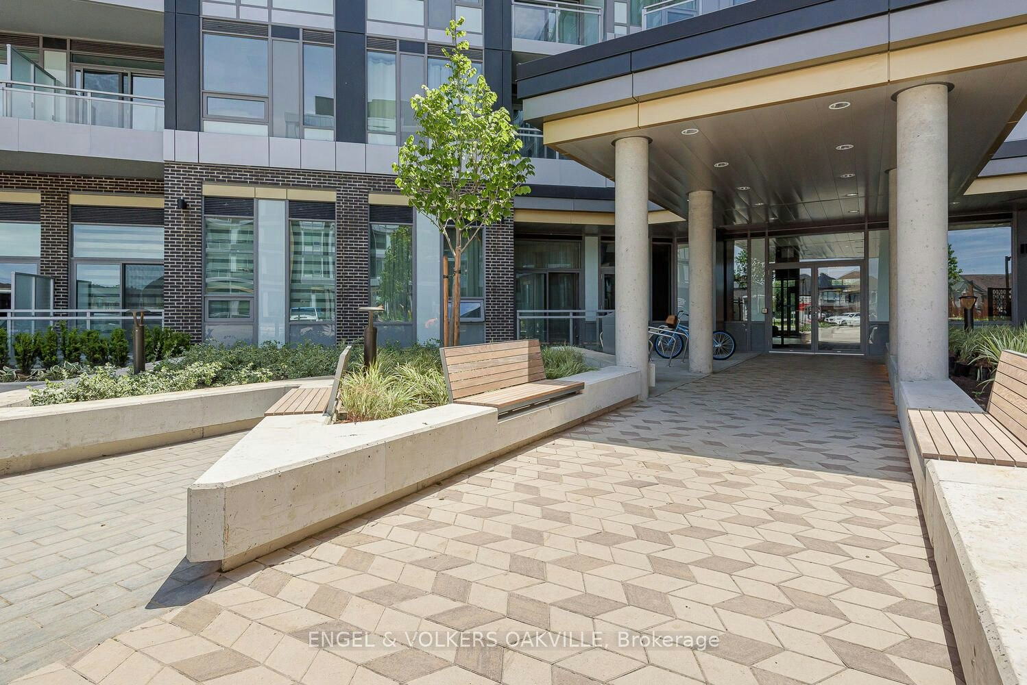 135-2501 Saw Whet Boulevard, Oakville, ON, L6M 5N2 - 4