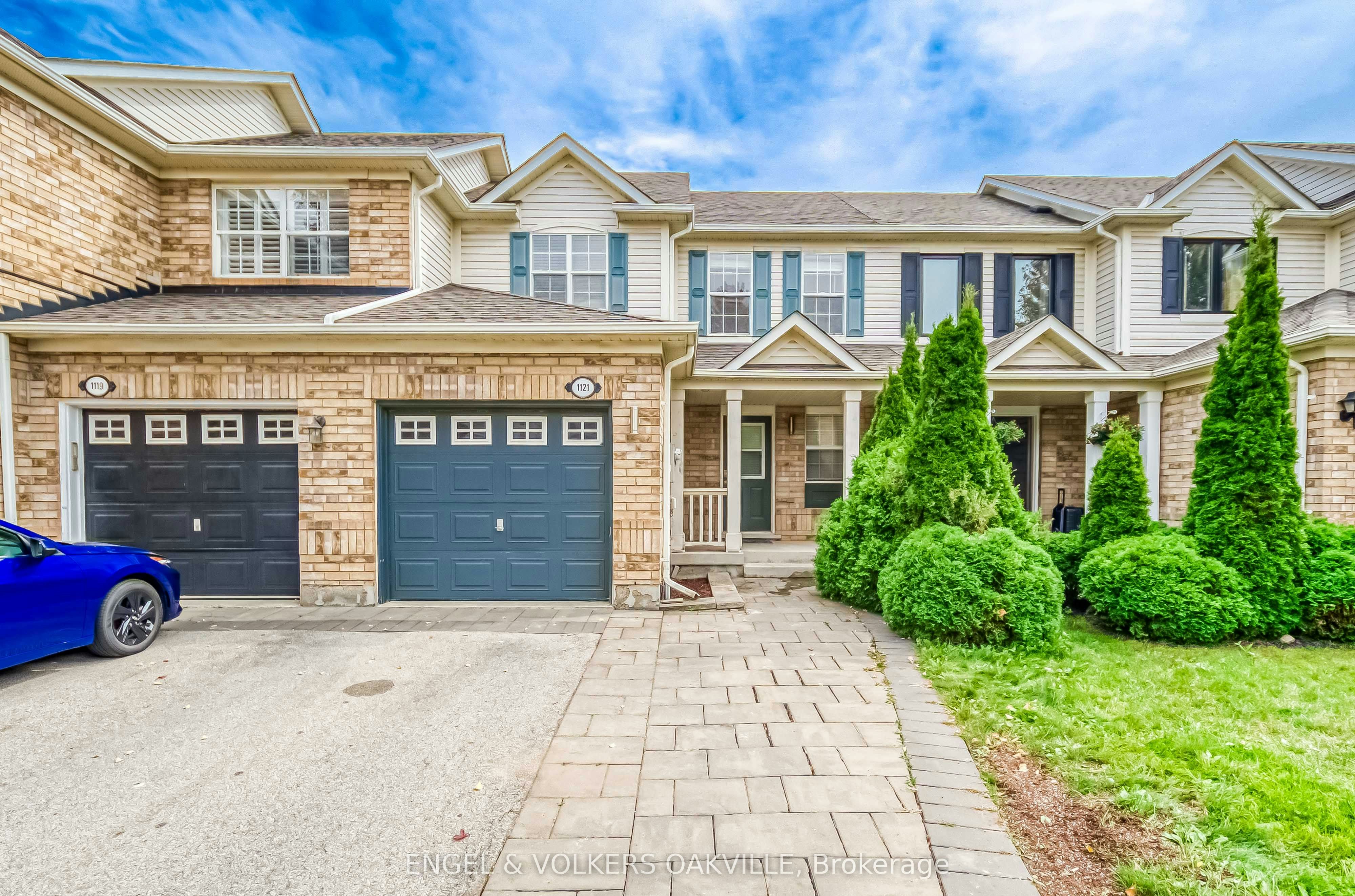1121 Barclay Circle, Milton, ON, L9T 5W4