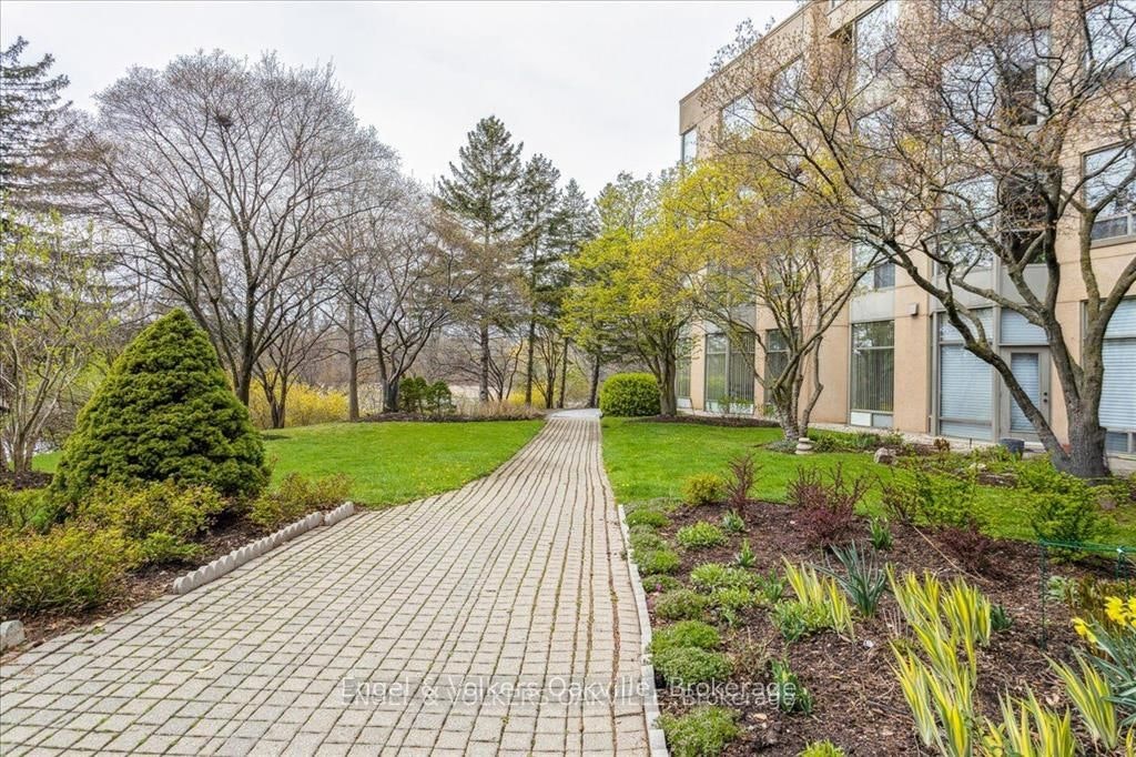 511-2511 Lakeshore Road W, Oakville, ON, L6L 6L9 - 30