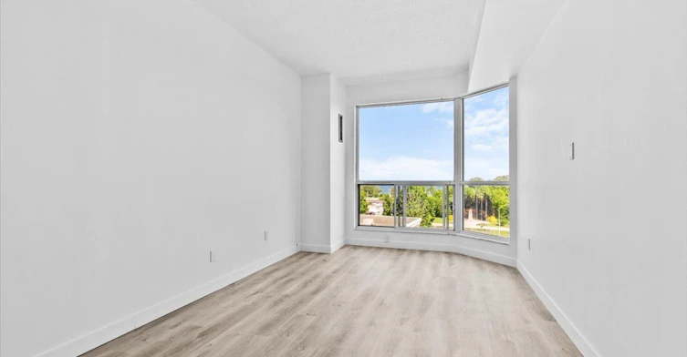 511-2511 Lakeshore Road W, Oakville, ON, L6L 6L9 - 19