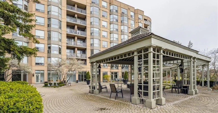 511-2511 Lakeshore Road W, Oakville, ON, L6L 6L9 - 31