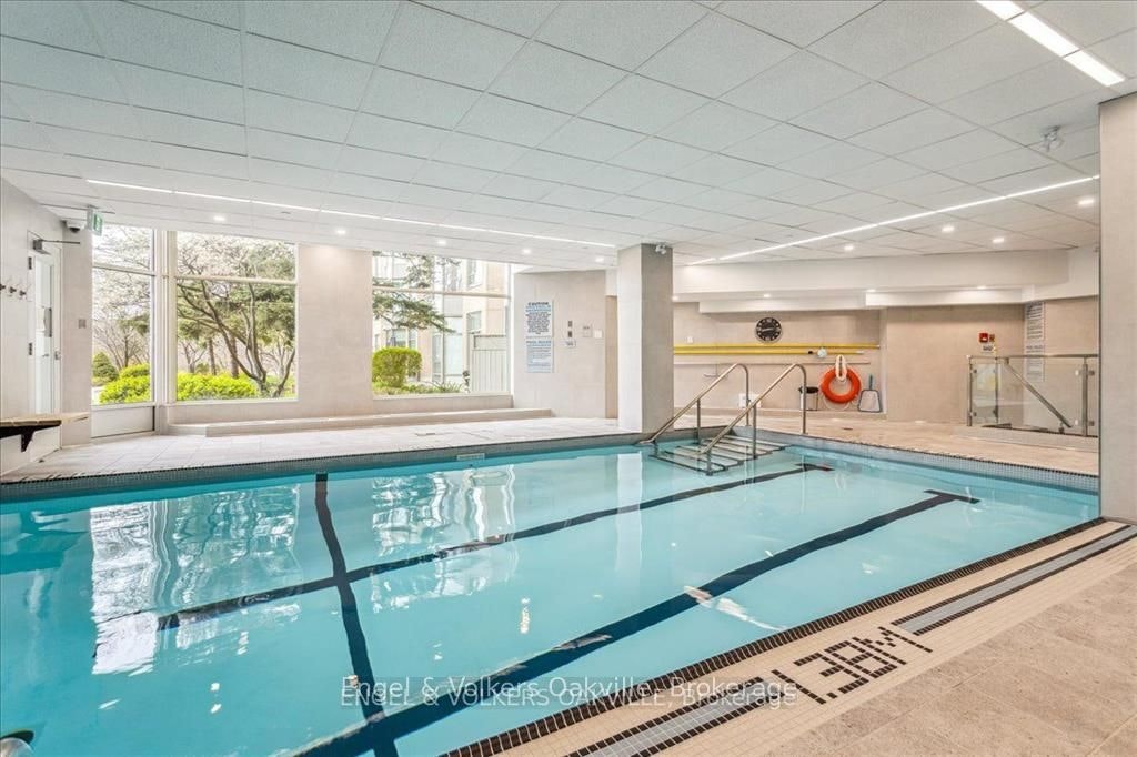 511-2511 Lakeshore Road W, Oakville, ON, L6L 6L9 - 22