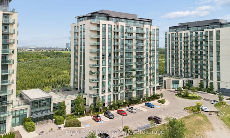 1204-55 Yorkland Boulevard