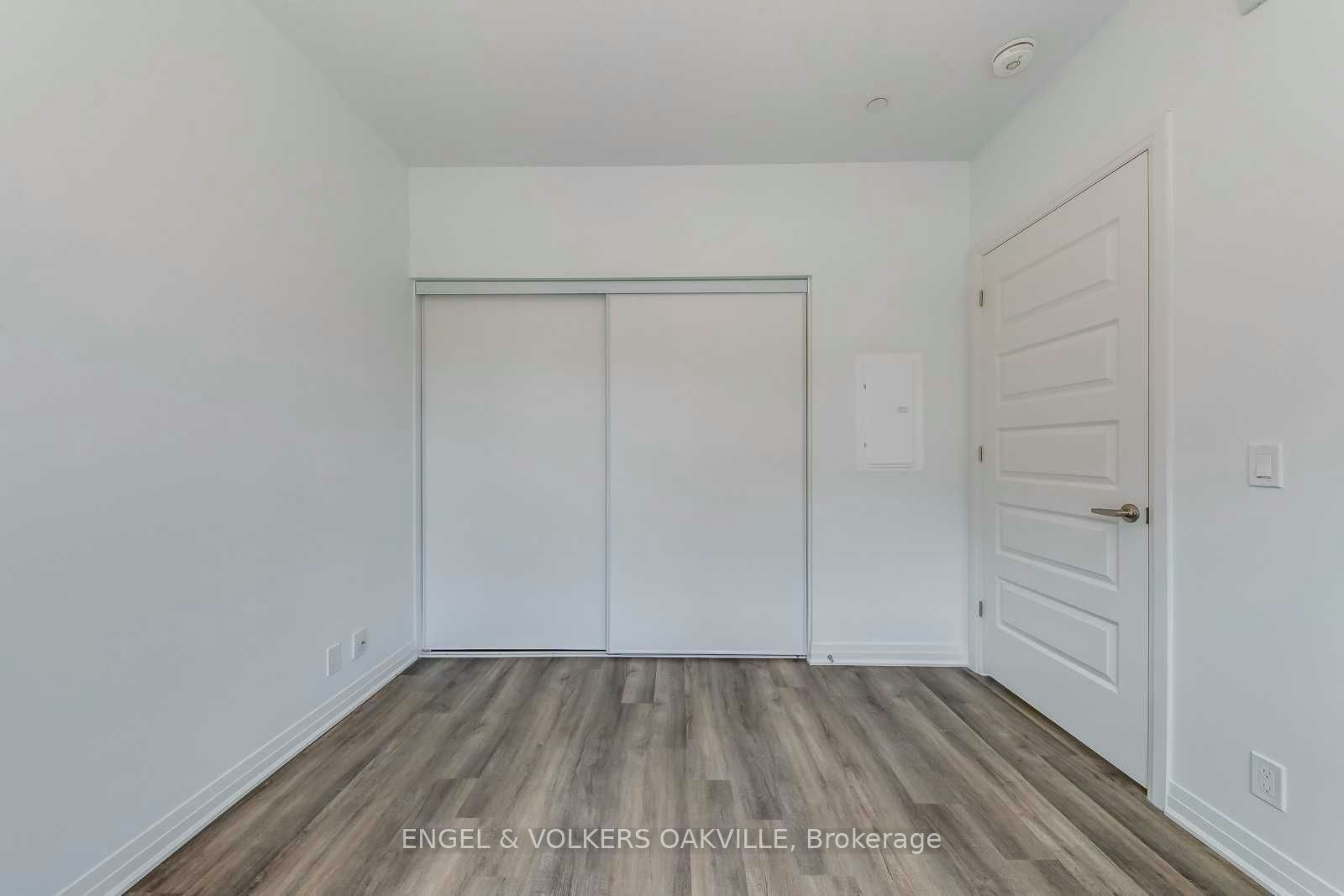232-102 Grovewood Common, Oakville, ON, L6H 0X2 - 11