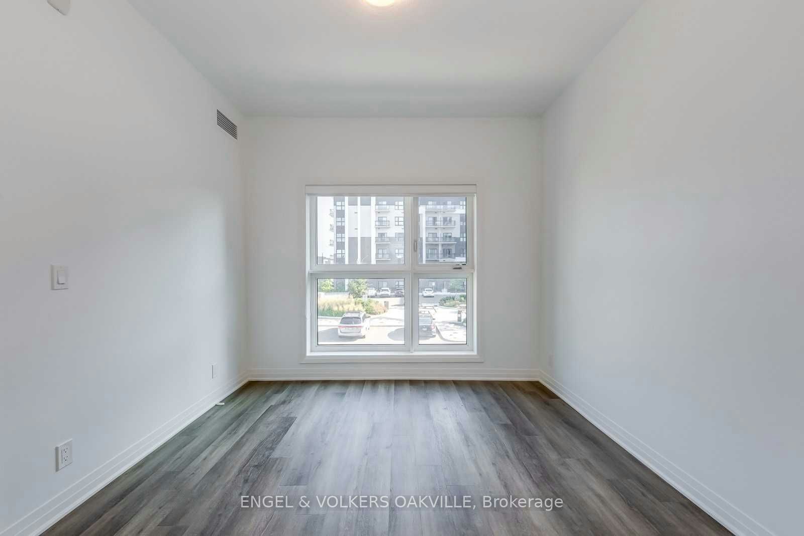 232-102 Grovewood Common, Oakville, ON, L6H 0X2 - 10