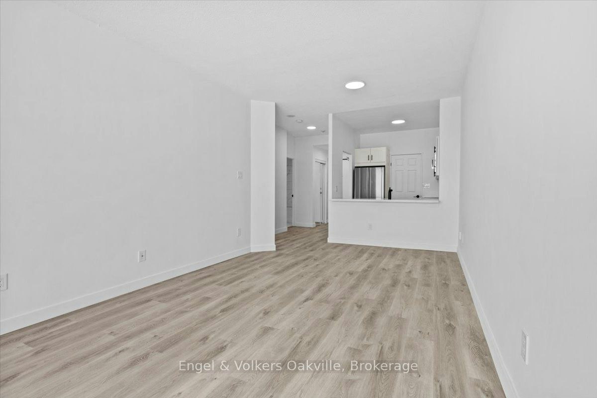 511-2511 Lakeshore Road W, Oakville, ON, L6L 6L9 - 12