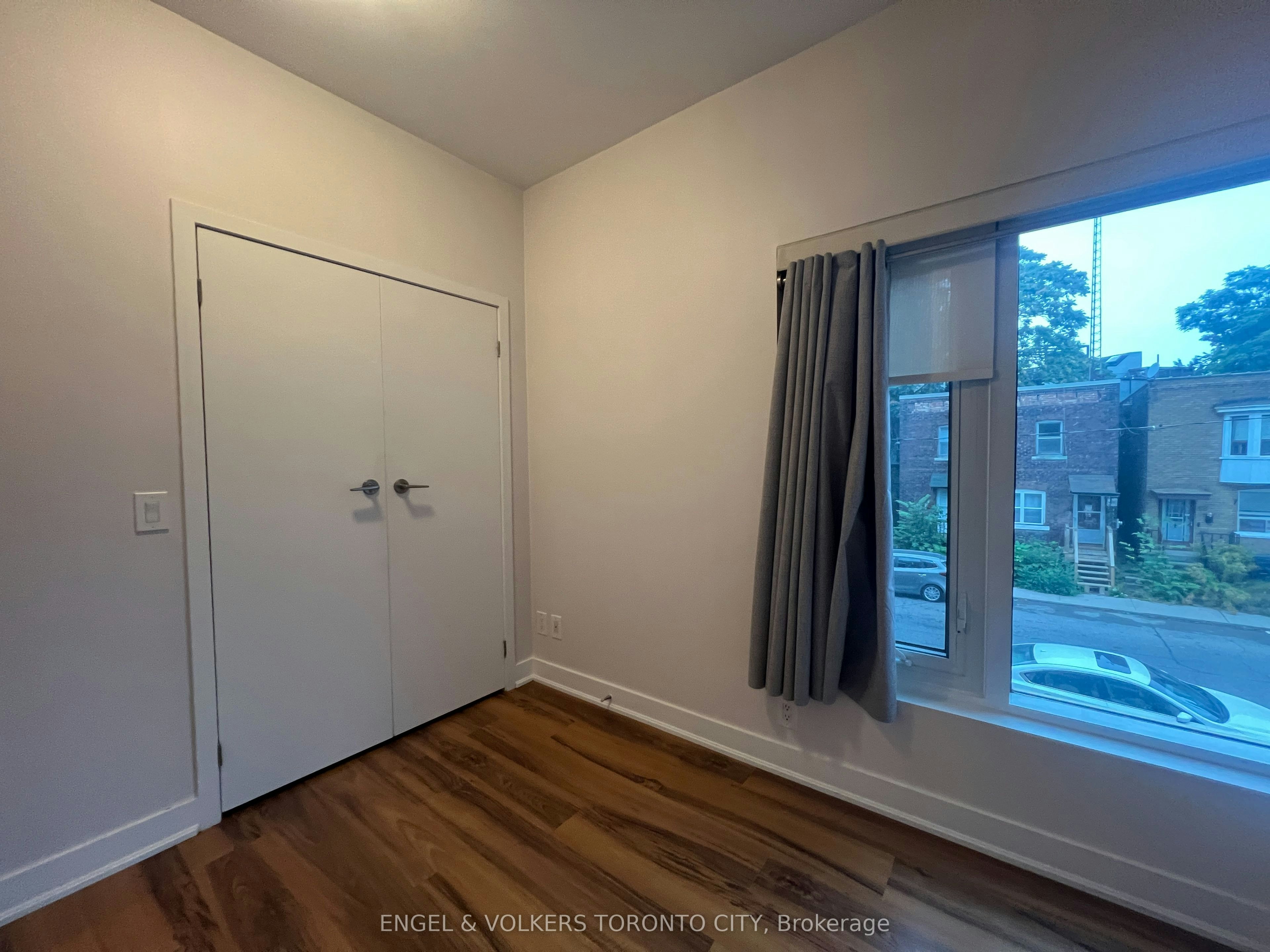 202-25 Ritchie Avenue, Toronto, ON, M6R 2J6 - 26